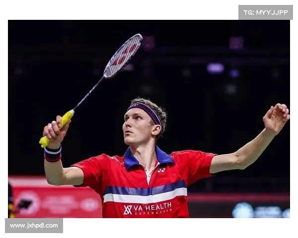 安赛龙在圣卢西亚公开赛精彩反手抽球得分展现卓越网球技艺